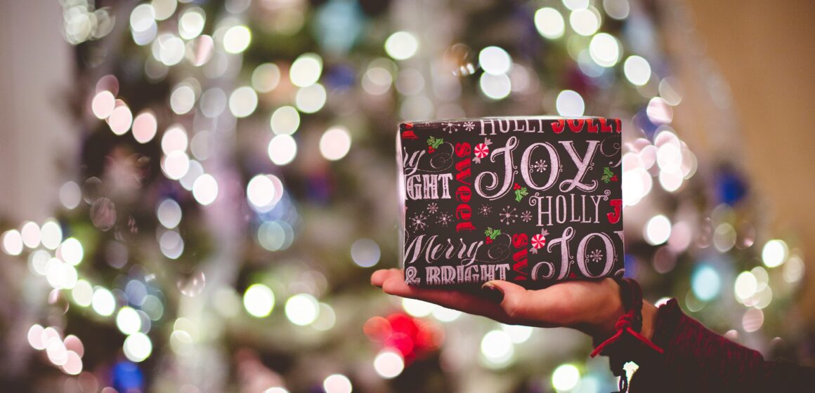 Top 5 Digital Gift Cards for Gamers: The Ultimate Gaming Gifts